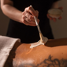 Levendula rituálé, peeling, sheavajas masszázs, nyugtató, Budaörs, wellness masszázs
